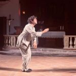Matthias Martelli porta in scena il San Francesco ribelle di Dario Fo